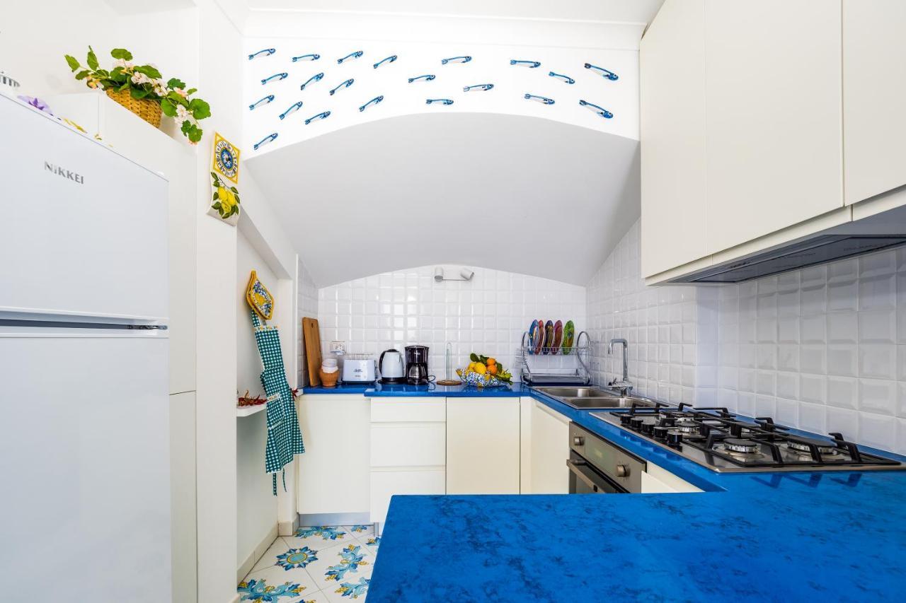 Blue Waves - De Vivo Realty Positano Apartment Bagian luar foto