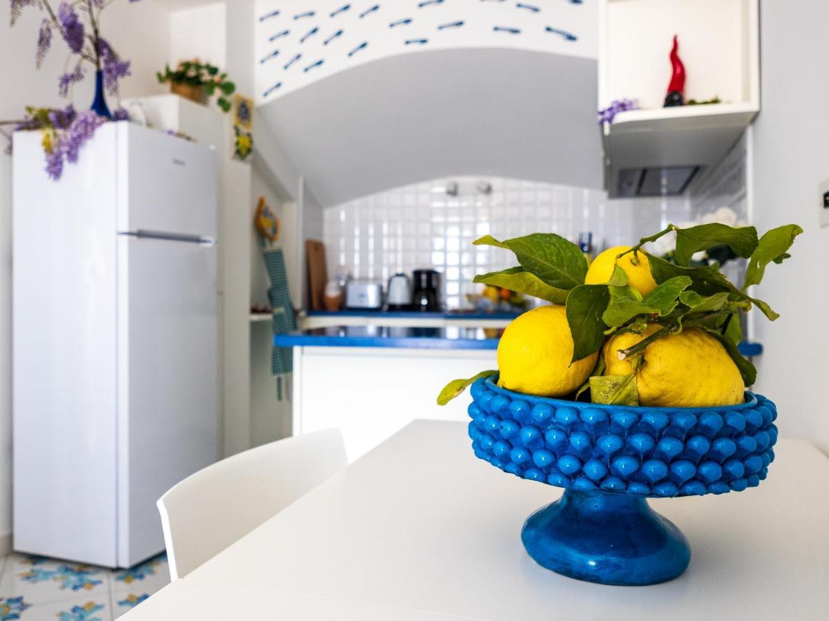 Blue Waves - De Vivo Realty Positano Apartment Bagian luar foto