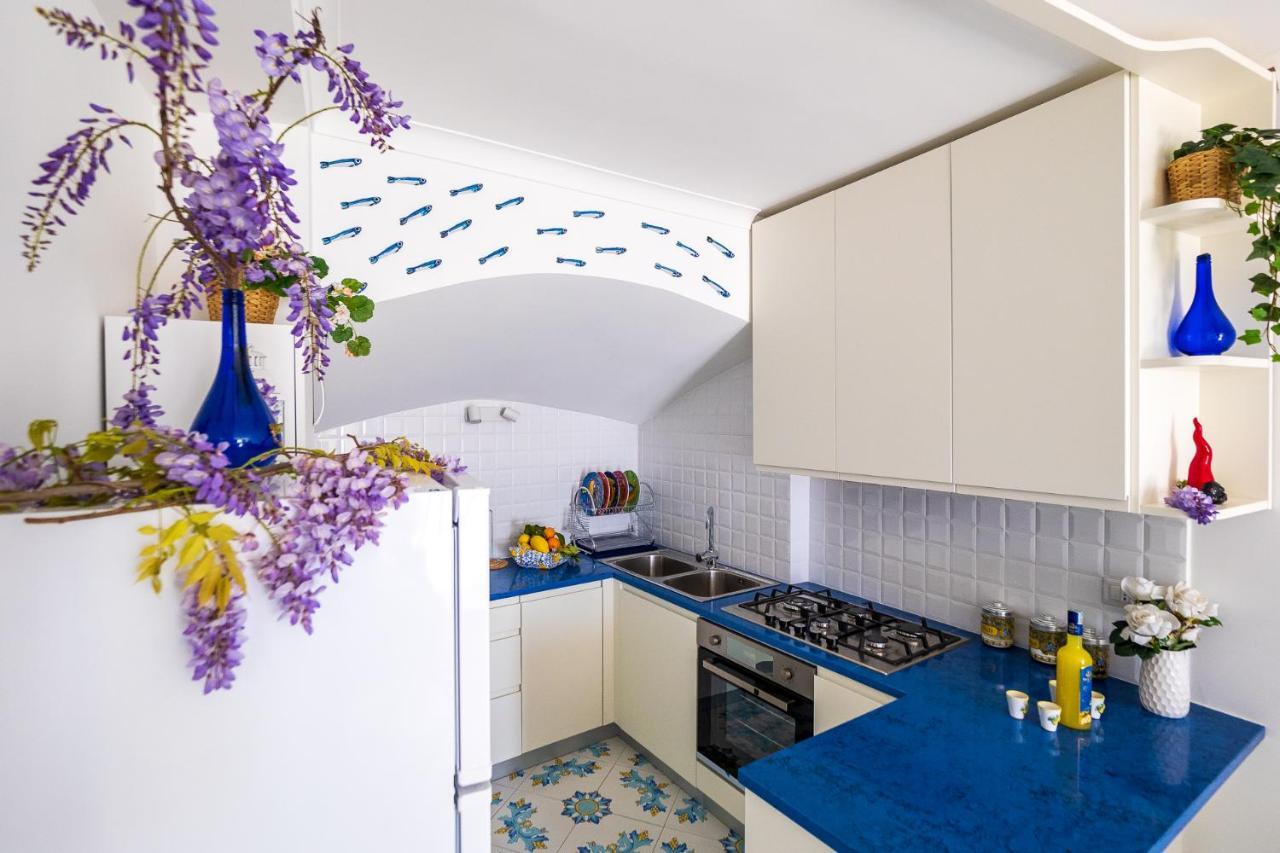 Blue Waves - De Vivo Realty Positano Apartment Bagian luar foto