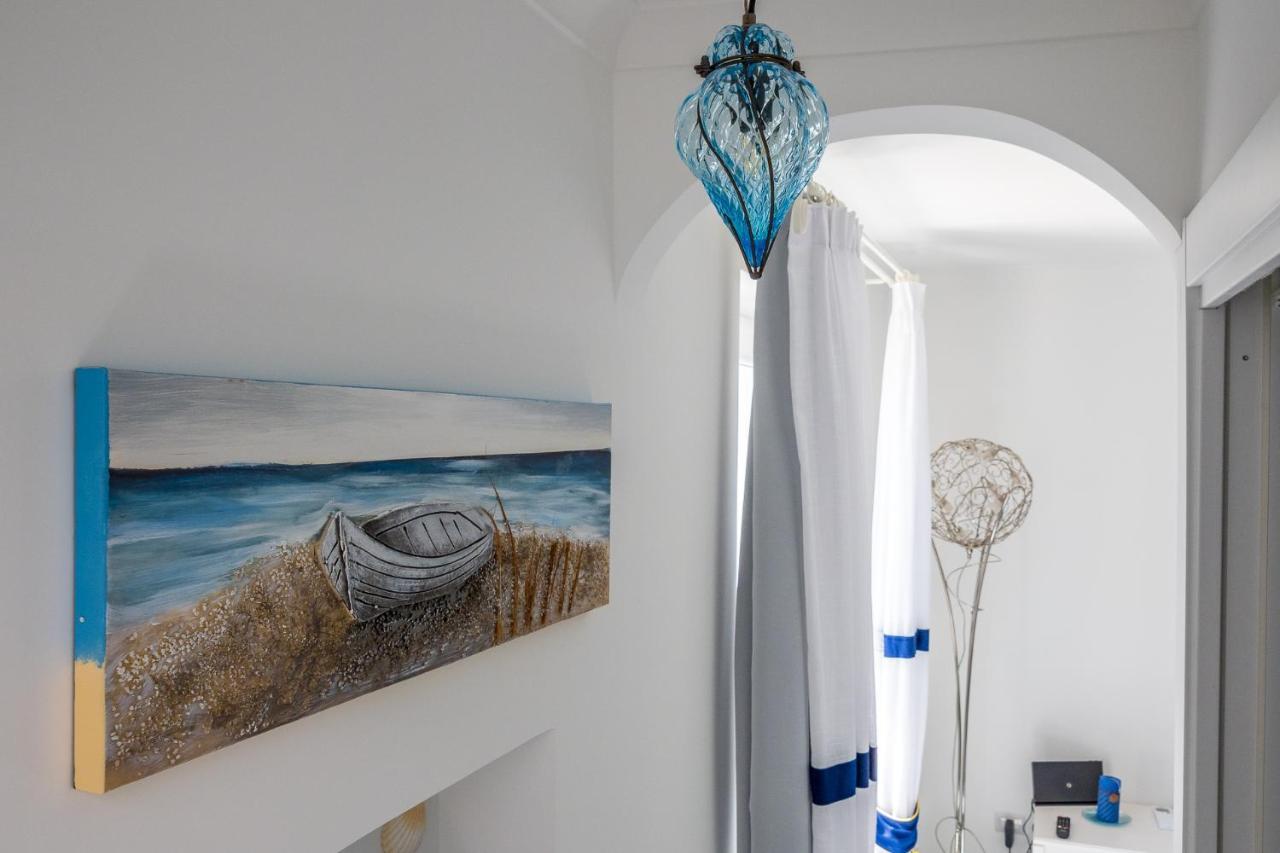 Blue Waves - De Vivo Realty Positano Apartment Bagian luar foto